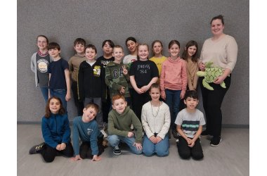 Klassenfoto der Klasse 3b Auf dem Foto sieht man alle Kinder der Klasse 3b.